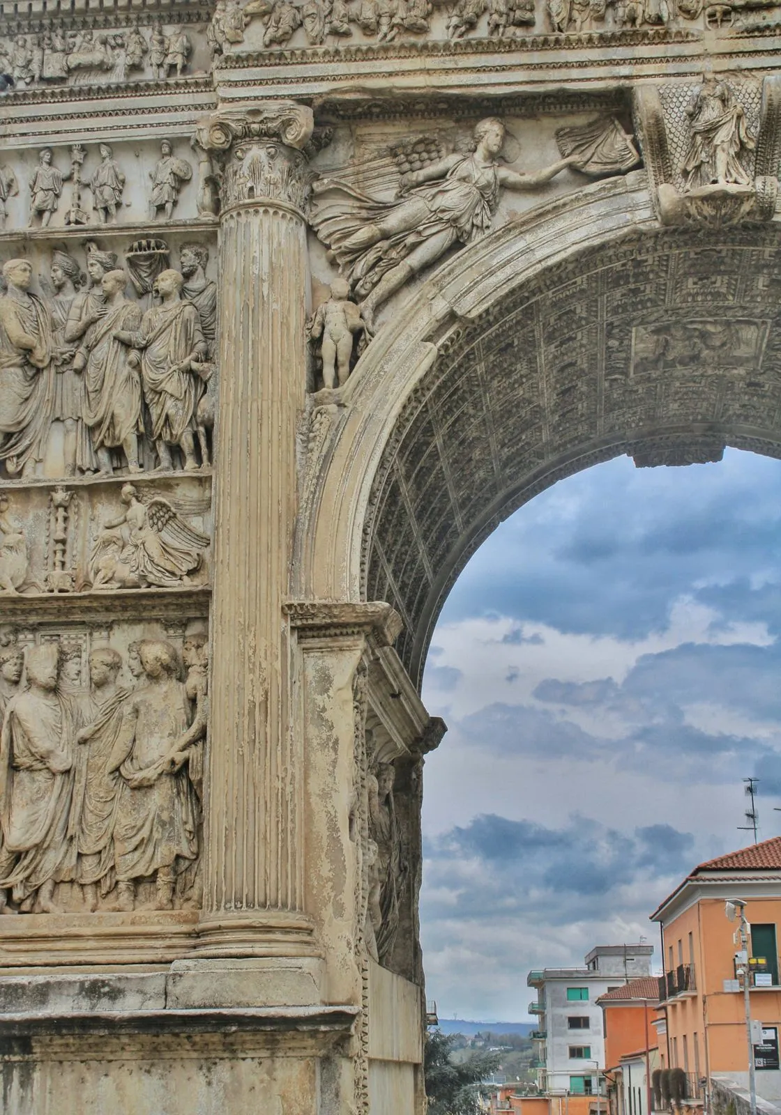 Arco di Traiano, Benevento